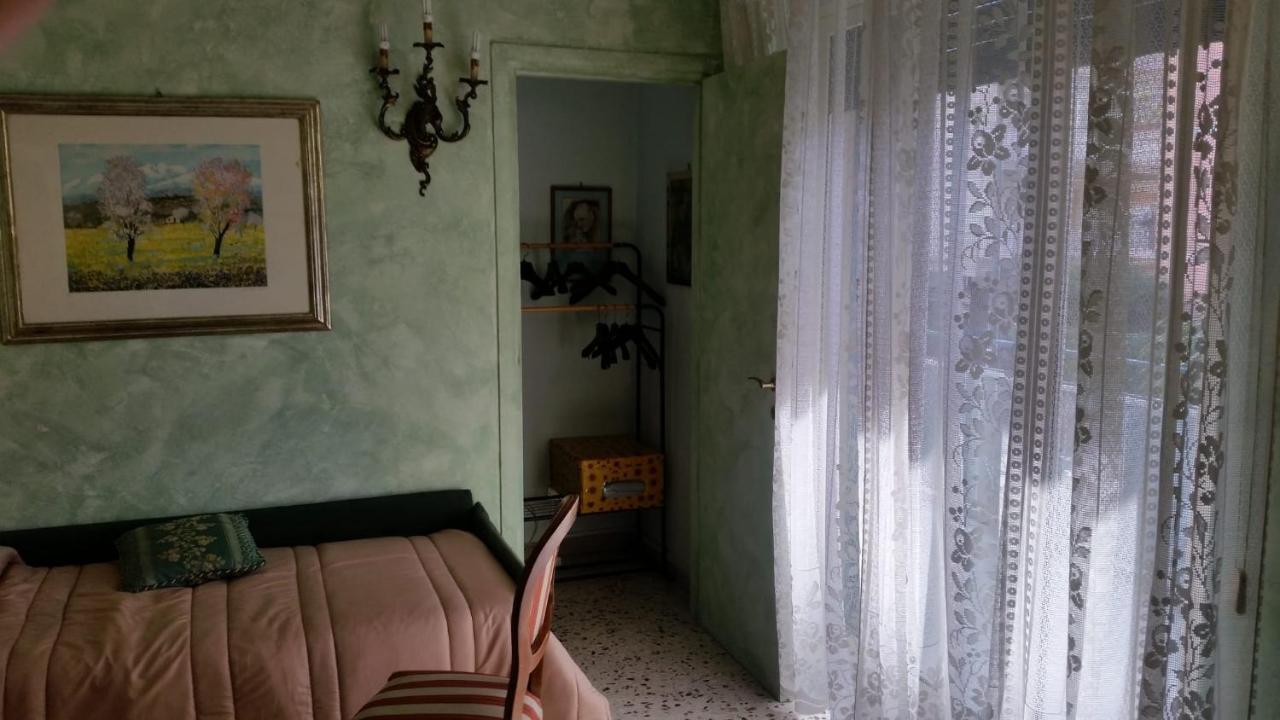 ホテル Tora House カターニア エクステリア 写真