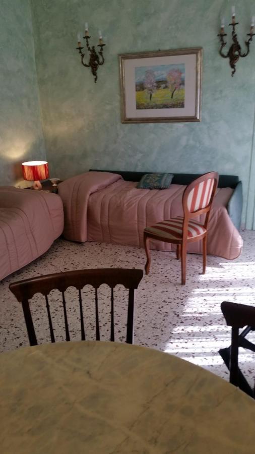 ホテル Tora House カターニア エクステリア 写真